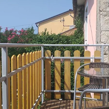 Relax In 2 Črni Kal